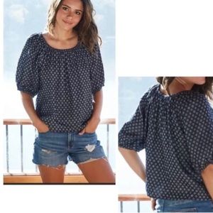 Universal Threads Navy Blue Bubble Puff Sleeve Shirt‎ Top. NWT. Size XS